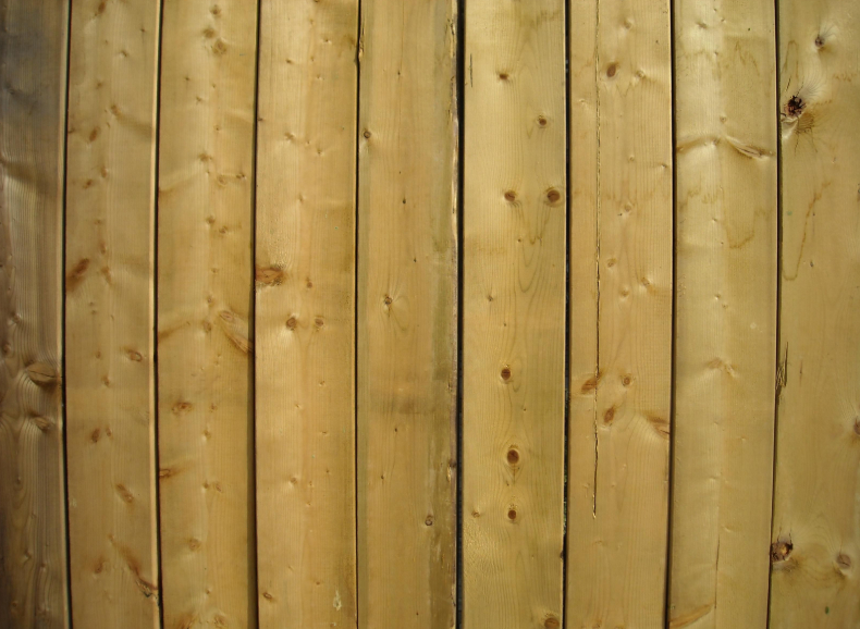 this image shows wood fence in Rancho Cordova, California